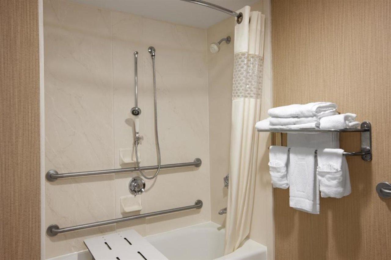 Hampton Inn Cambridge Εξωτερικό φωτογραφία
