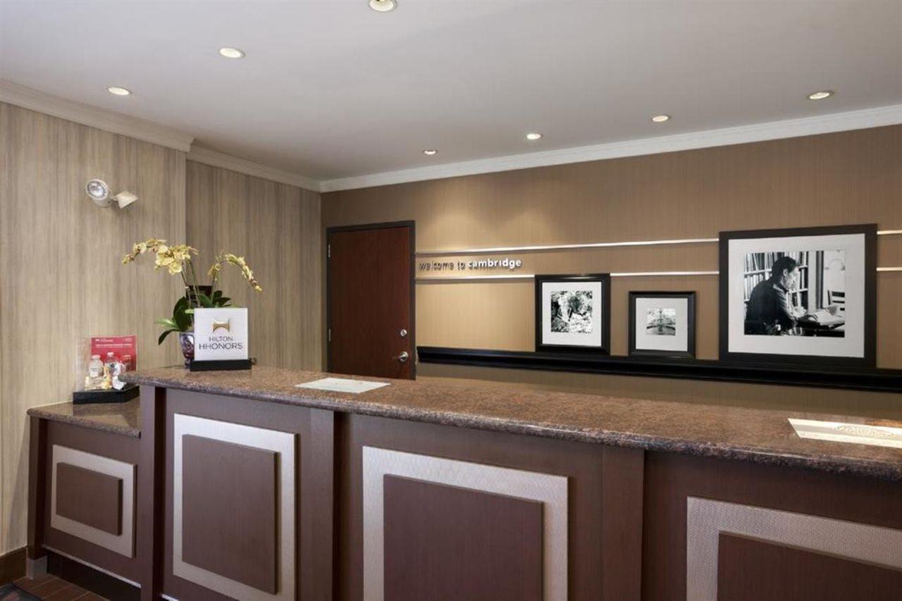 Hampton Inn Cambridge Εξωτερικό φωτογραφία