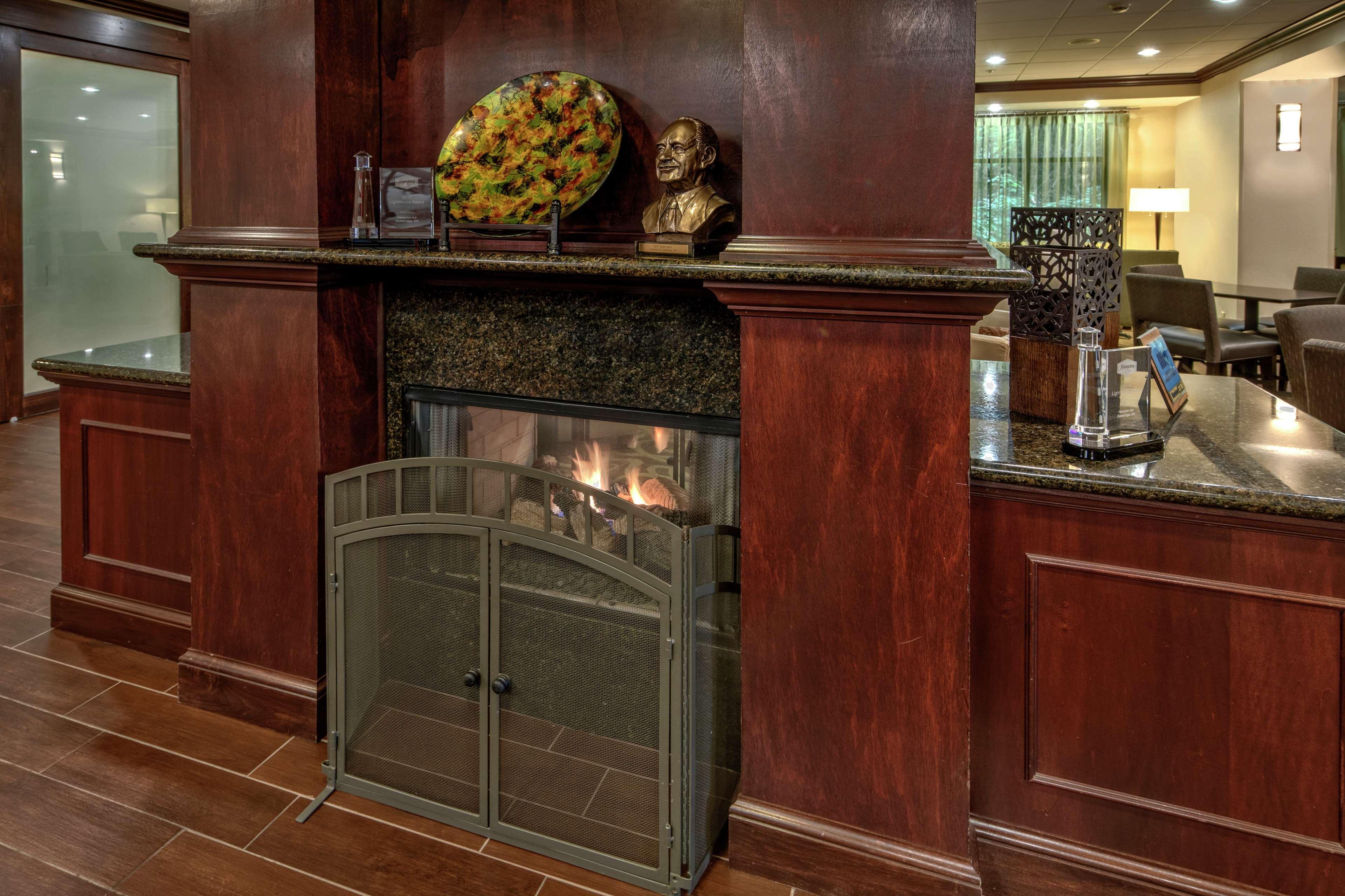 Hampton Inn Cambridge Εξωτερικό φωτογραφία