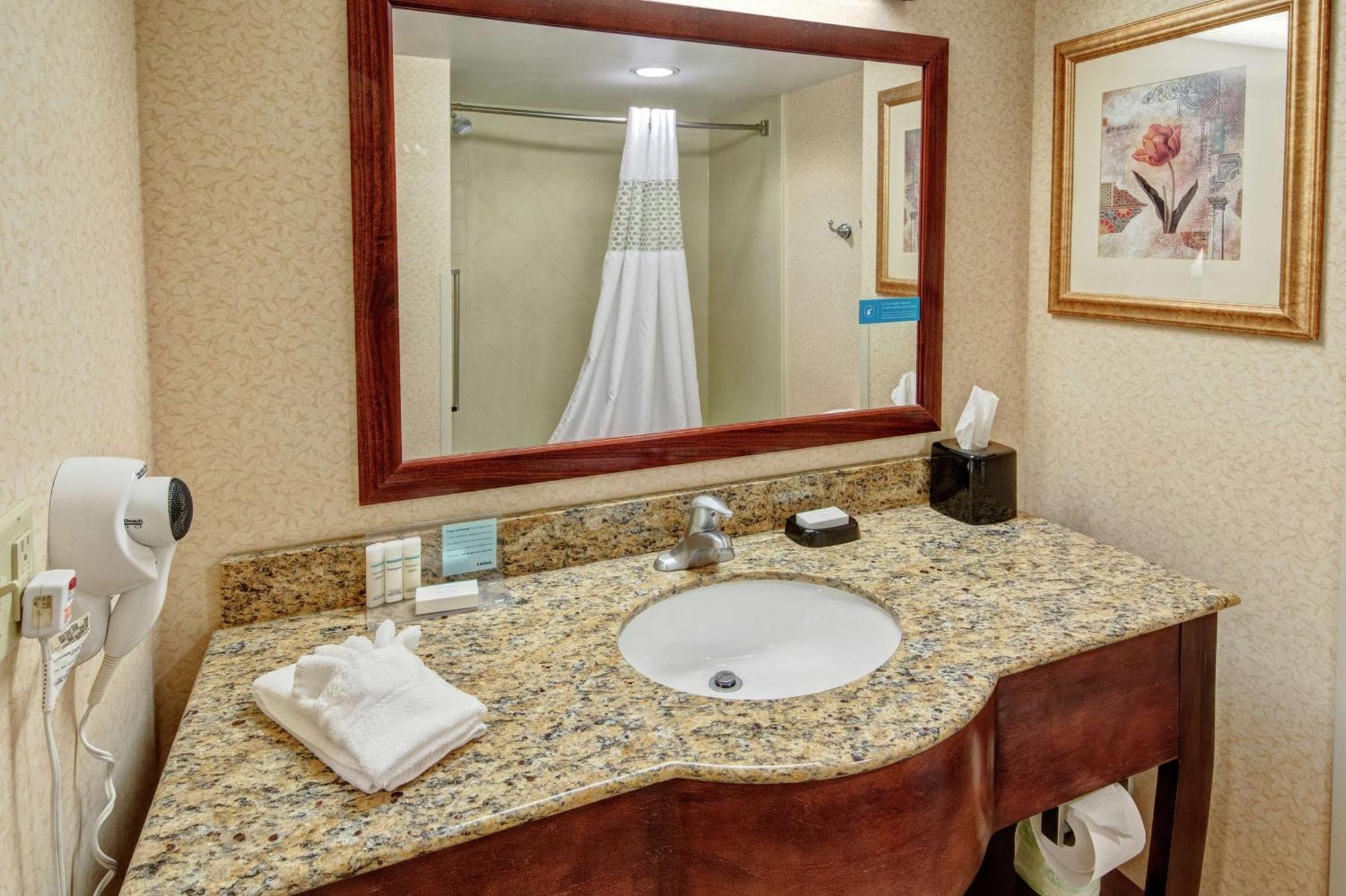 Hampton Inn Cambridge Εξωτερικό φωτογραφία