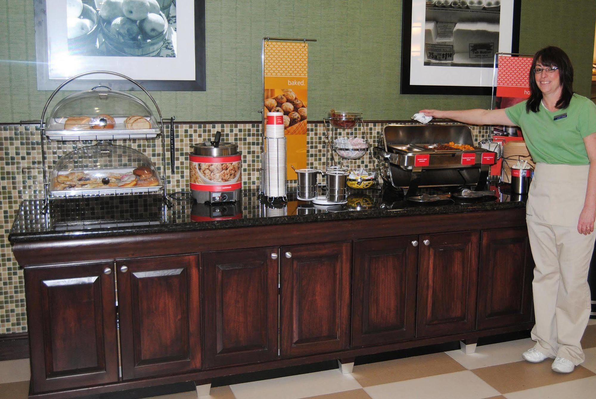 Hampton Inn Cambridge Εξωτερικό φωτογραφία